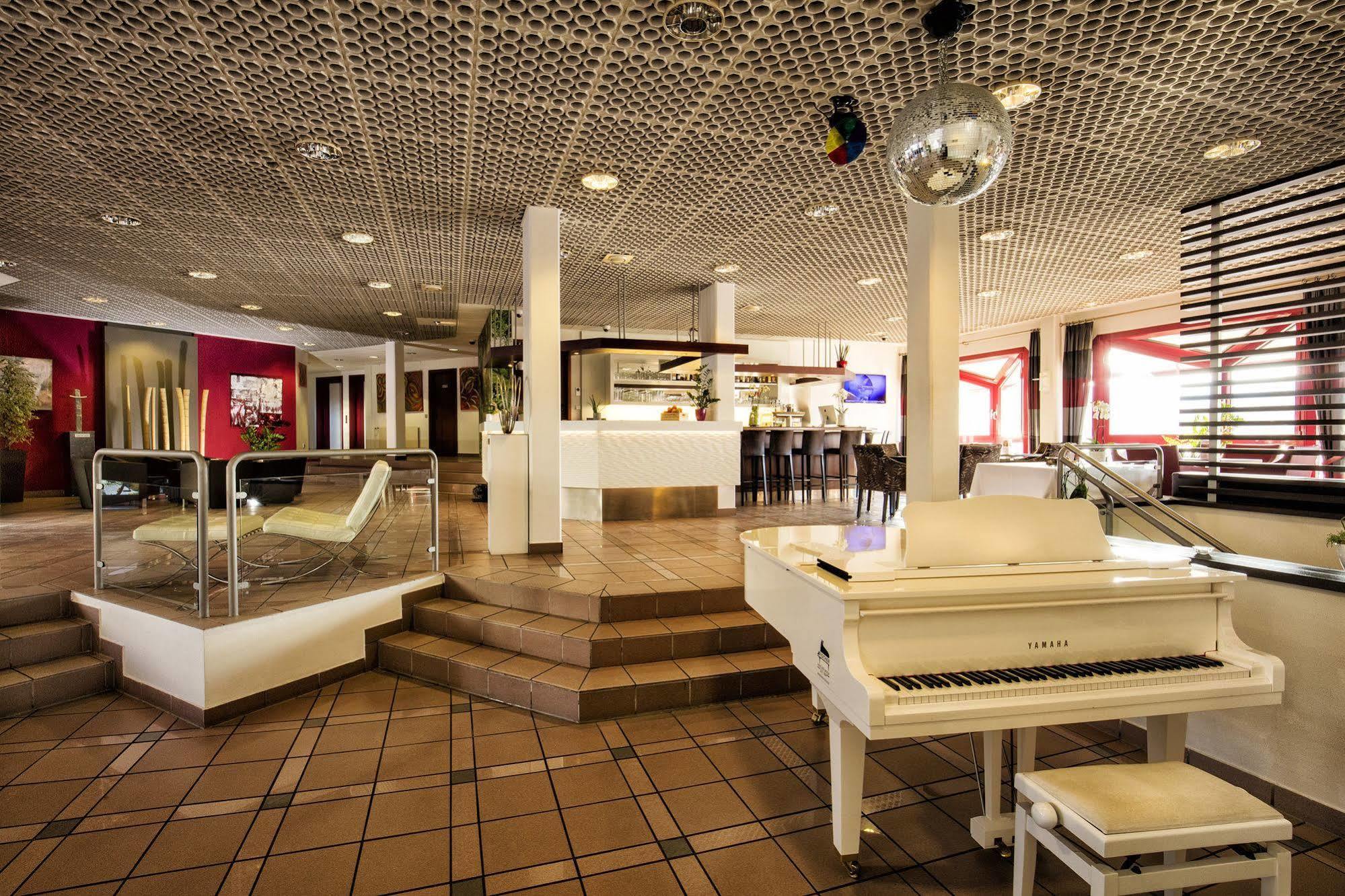 Doblergreen Hotel Stuttgart-Gerlingen Eksteriør bilde